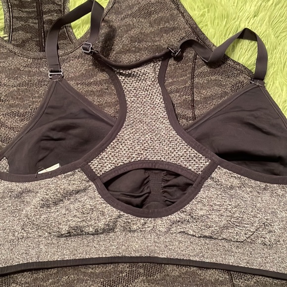 Sportsbra and Tank Bundle - Picture 5 of 5